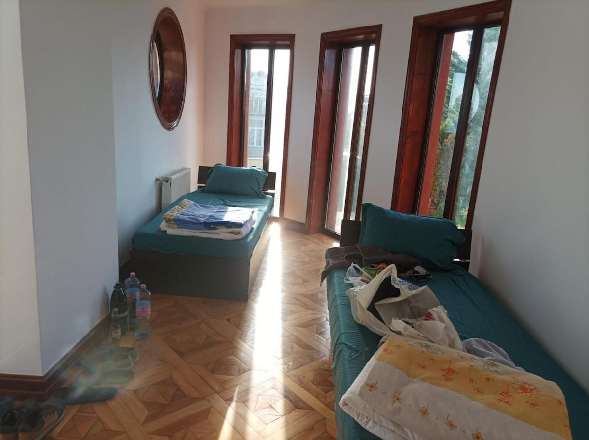 Casa De Vacanta Târgu Jiu Eksteriør bilde